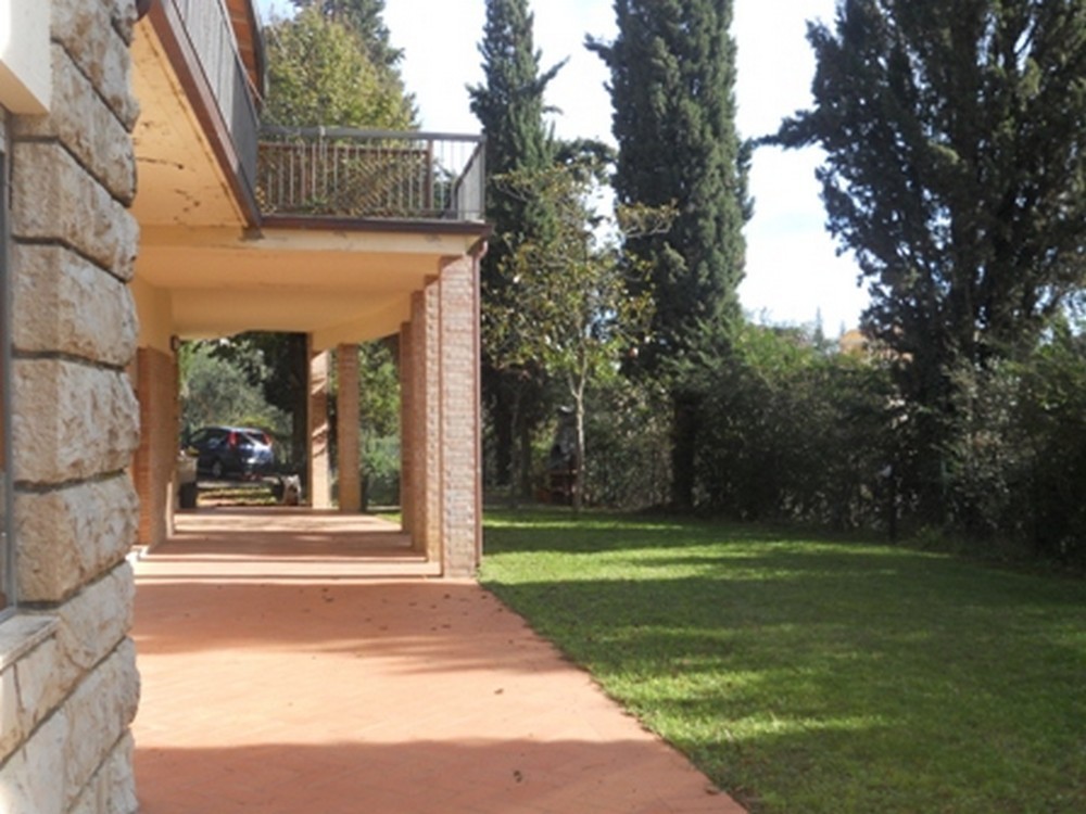 Rif. AN1357 - Via della Pergola
