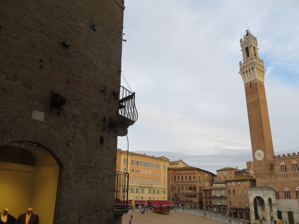 Rif. AT1413 - Chiasso Largo