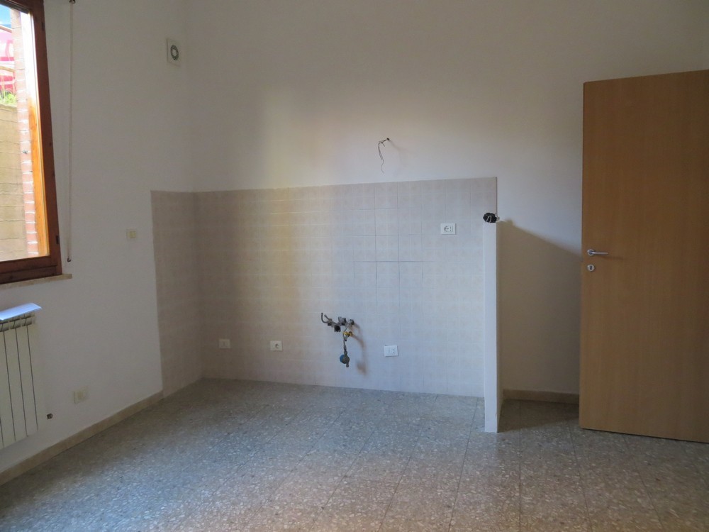 AC1417 Via Simone Martini